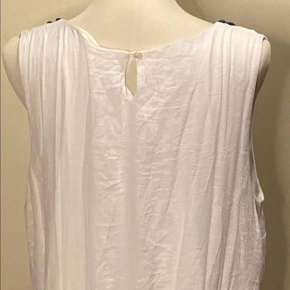 AGB Elegant White Dress with Blue Accents - Picture 8 of 8